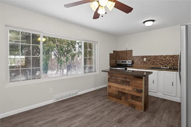 $169,900 | 1490 Ridgeway Avenue, Greece, NY 14615