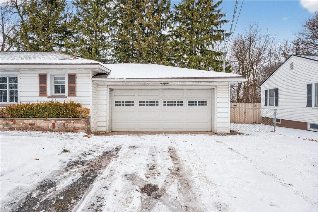 1490 Ridgeway Avenue Greece, NY 14615 - Photo 4 of 35