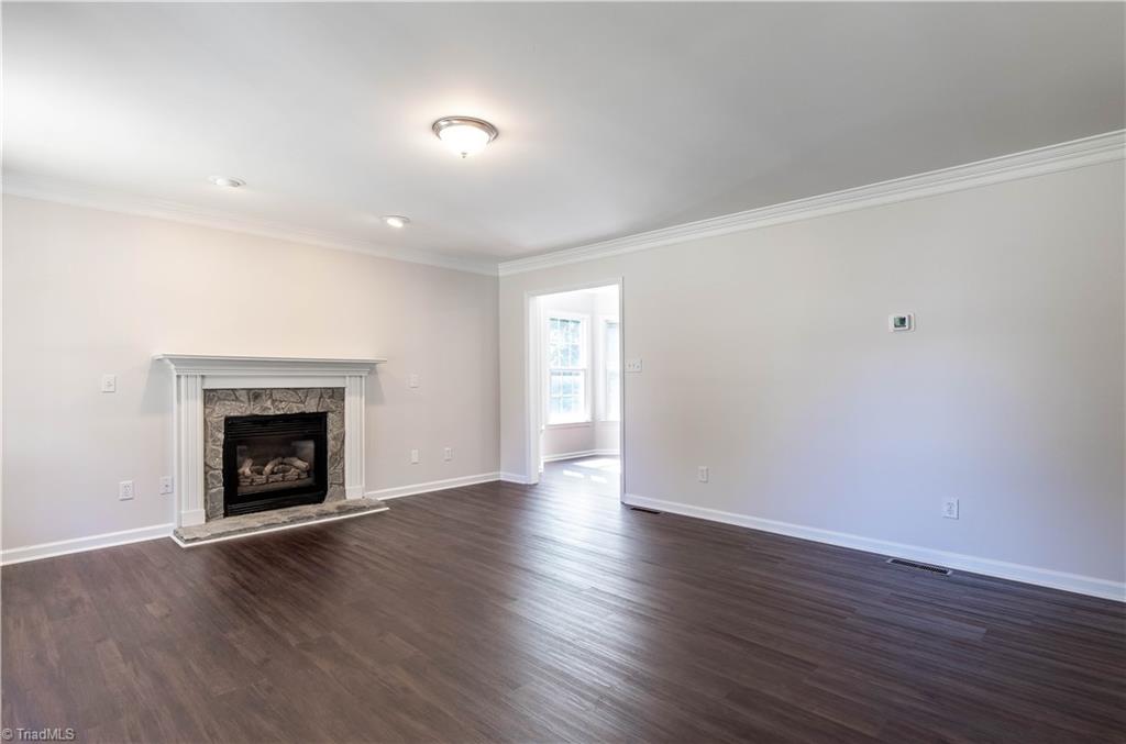 3930 Patsy Drive Winston-Salem, NC 27107 - Photo 4 of 26