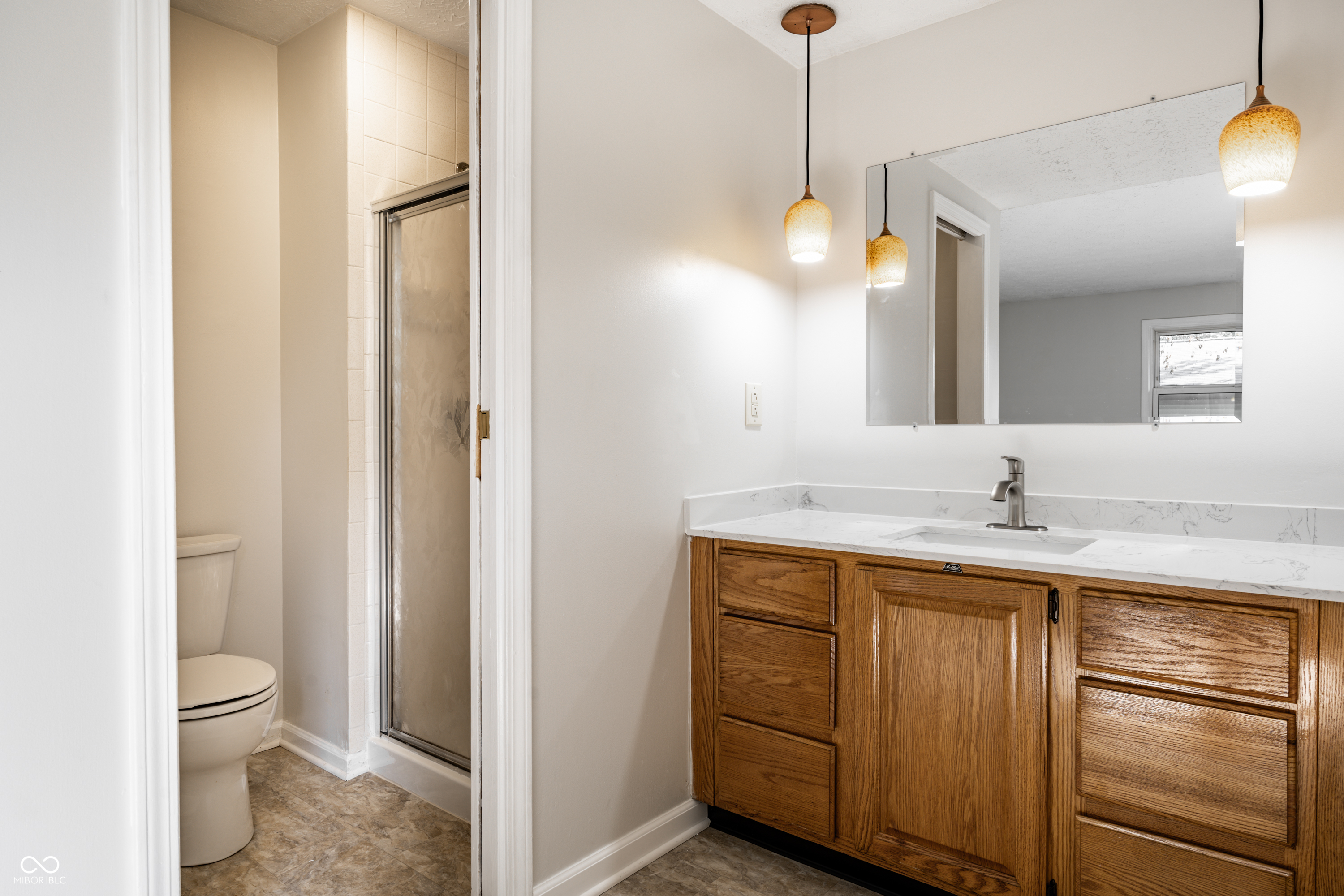 9648 Sycamore Road Carmel, IN 46032 - Photo 20 of 36 Gallery Image 20