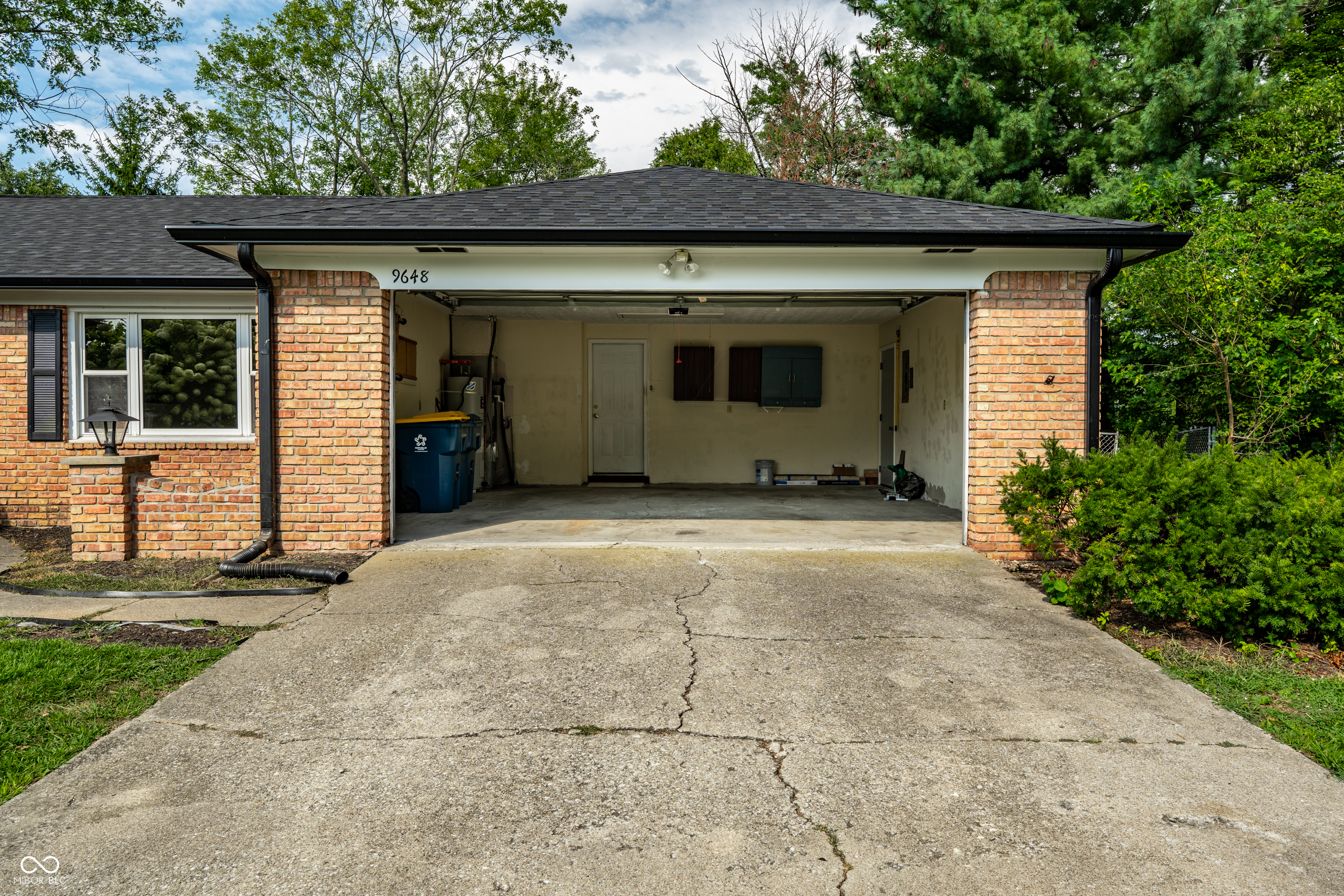 9648 Sycamore Road Carmel, IN 46032 - Photo 34 of 36 Gallery Image 34