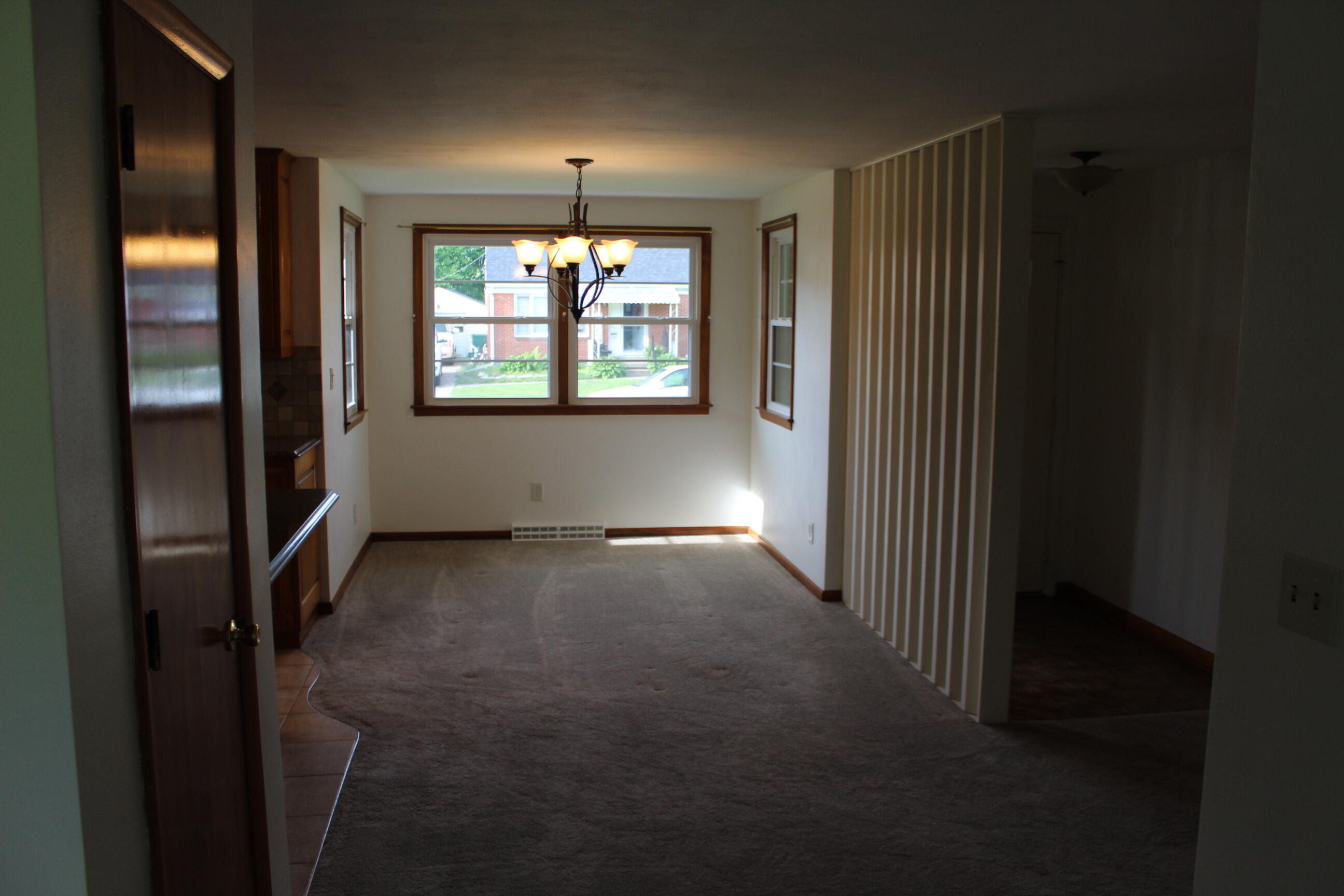 1342 Ronald Road Springfield, OH 45503 - Photo 9 of 25