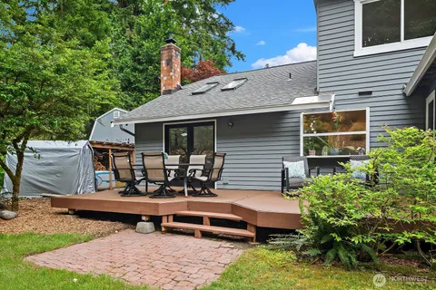$1,698,000 | 21422 Southeast 37th Street, Sammamish, WA 98075