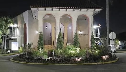 $2,100 | 10784 North Kendall Drive, Unit D4, Miami, FL 33176