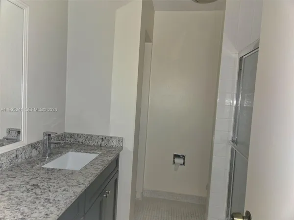 $2,100 | 10784 North Kendall Drive, Unit D4, Miami, FL 33176