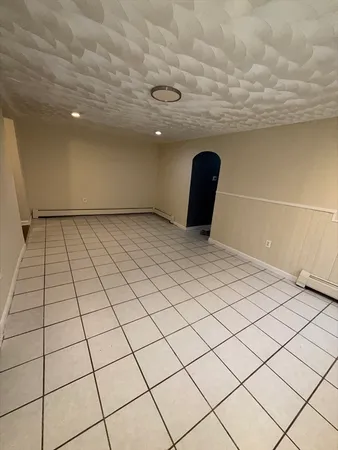 $2,700 | 68 Elliot Street, Unit 68, Brockton, MA 02302