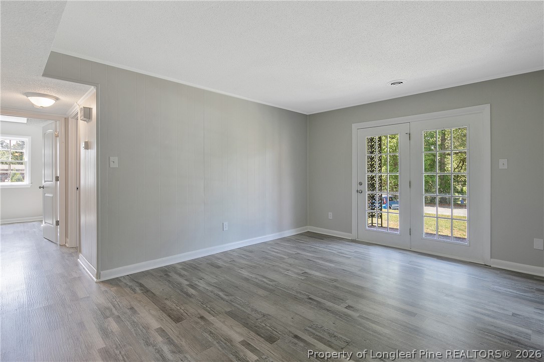 817 Ridge Road Fayetteville, NC 28311 - Photo 3 of 37 819-D Ridge Living room