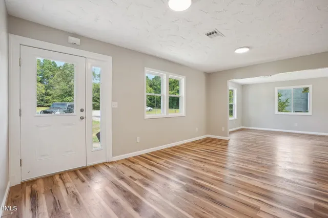 $279,900 | 1379 Juniper Lake Road, West End, NC 27376