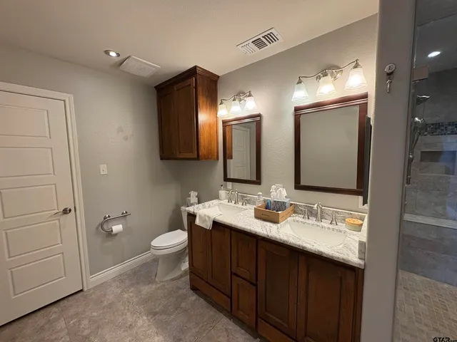 $535,000 | 20480 Clearwater Circle, Flint, TX 75762