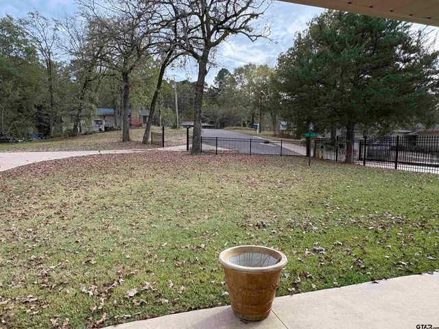 $535,000 | 20480 Clearwater Circle, Flint, TX 75762