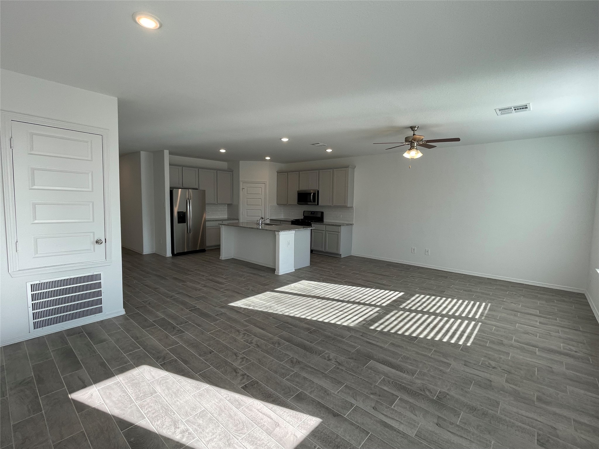 9669 Caney Trails Road Conroe, TX 77303 - Photo 9 of 16