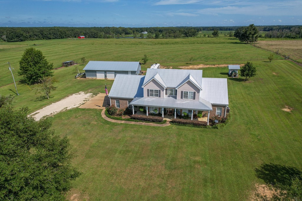 1169 Coach Road Slocomb, AL 36375 - Photo 10 of 53