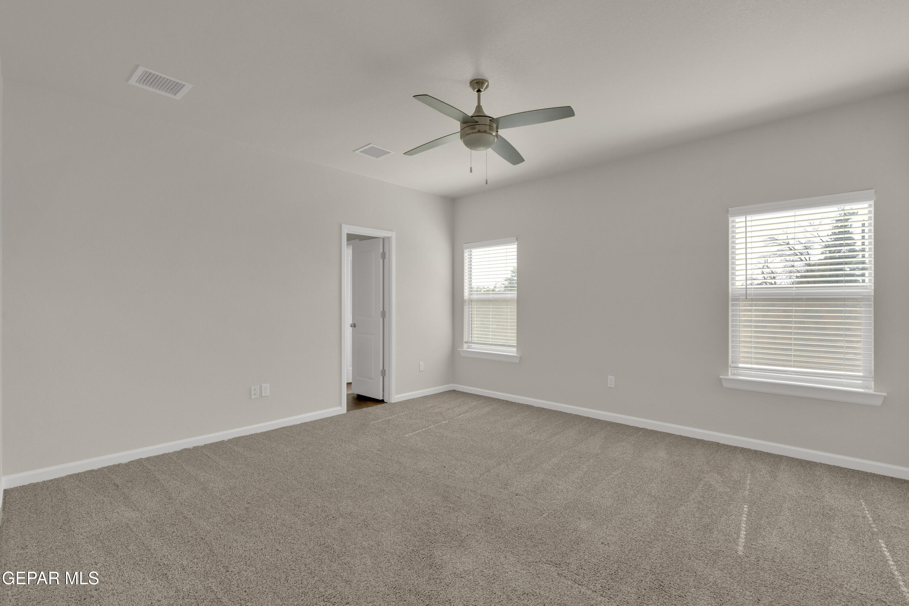5937 Ruidoso Downs Street El Paso, TX 79932 - Photo 11 of 25 3 (16)