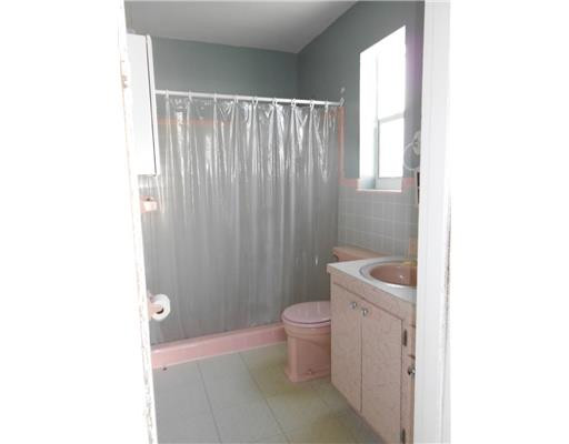 4630 West Park Road Hollywood, FL 33021 - Photo 7 of 17 Bath/Spa Master