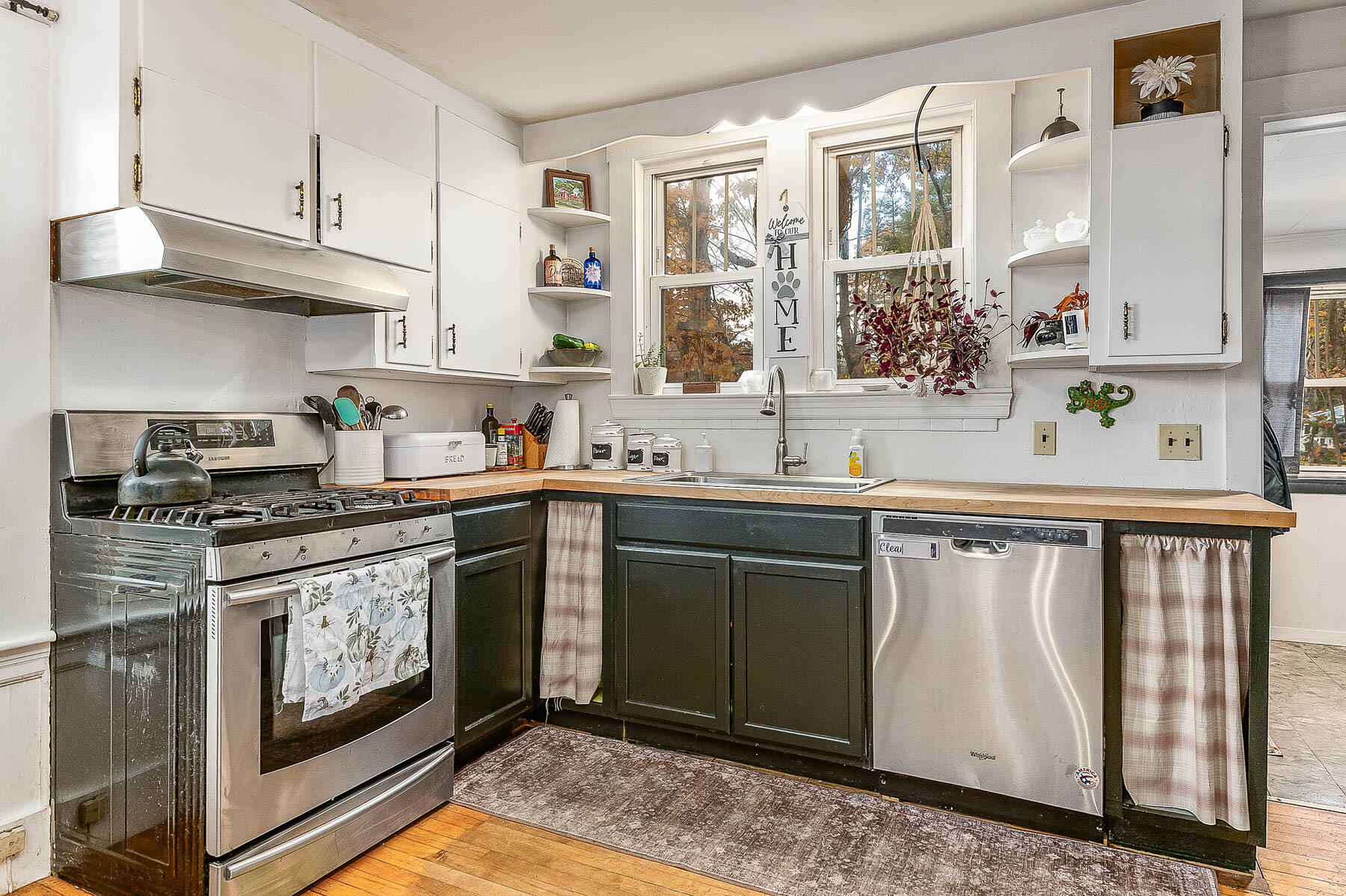 224 Main Street Springvale, ME 04083 - Photo 13 of 52 Kitchen