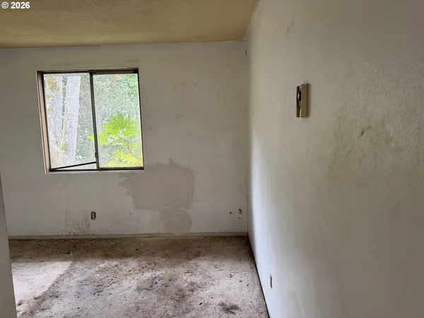 $325,000 | 395 East 46th Avenue, Eugene, OR 97405