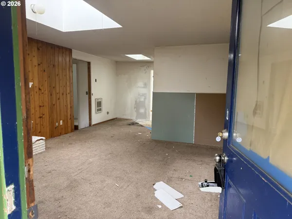 $325,000 | 395 East 46th Avenue, Eugene, OR 97405