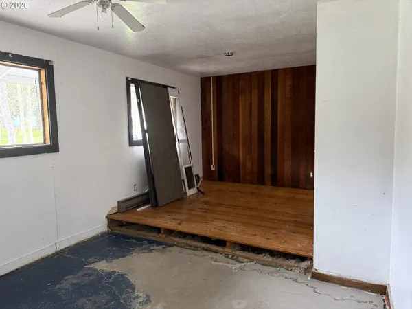 $325,000 | 395 East 46th Avenue, Eugene, OR 97405