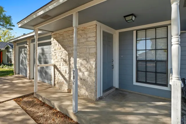$1,925 | 707 Brookside Pass, Cedar Park, TX 78613