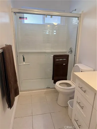 $2,200 | 1000 North Macarthur, Unit 93, Santa Ana, CA 92707