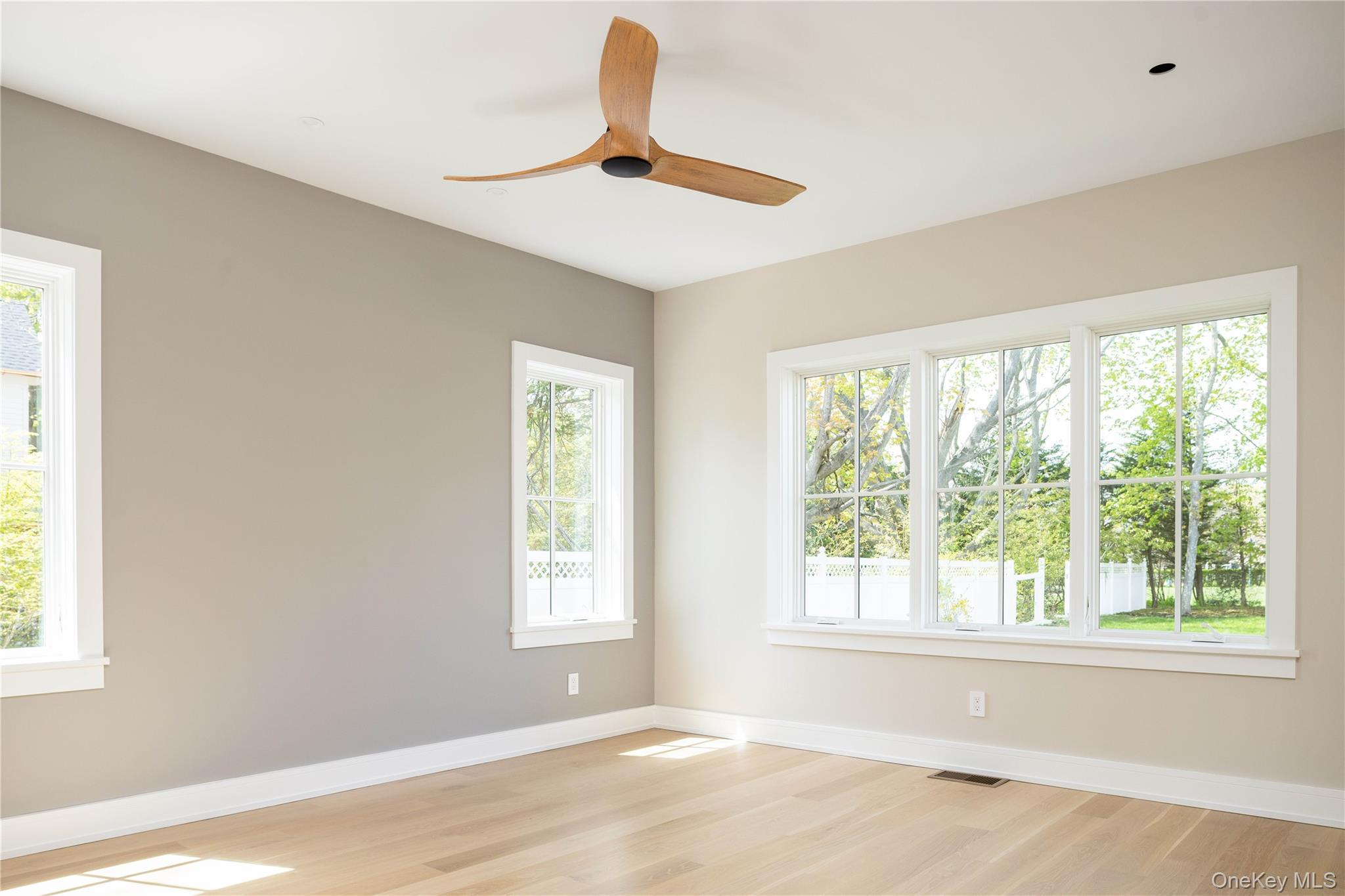 26745 Main Road Cutchogue, NY 11935 - Photo 8 of 26