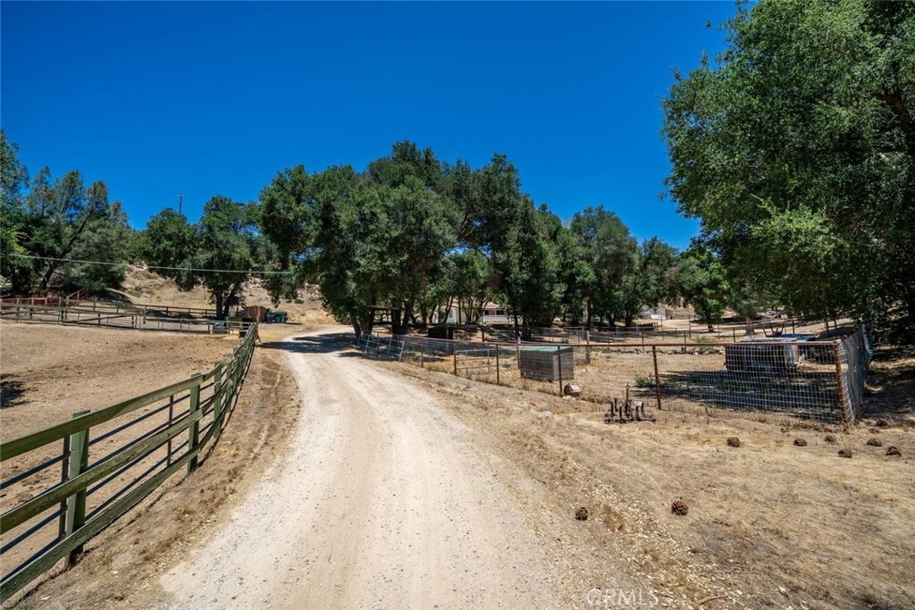 9740 Huer Huero Road Creston, CA 93432 - Photo 49 of 70