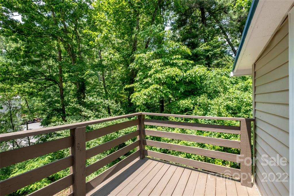 21 Knauth Road Asheville, NC 28805 - Photo 12 of 28 Gallery Image 12
