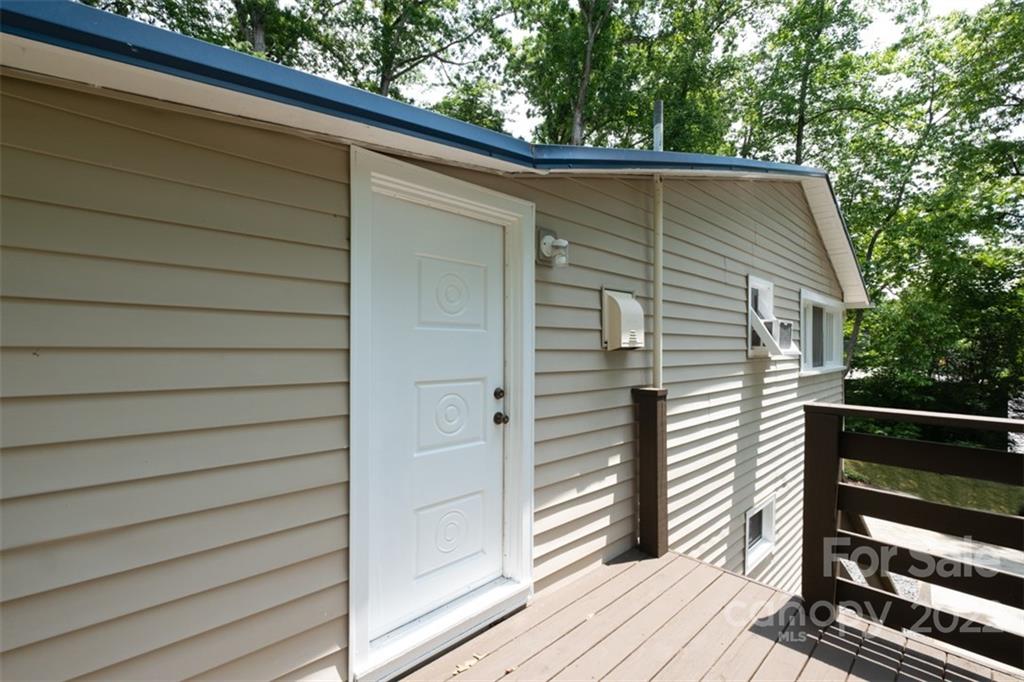 21 Knauth Road Asheville, NC 28805 - Photo 10 of 28 Gallery Image 10