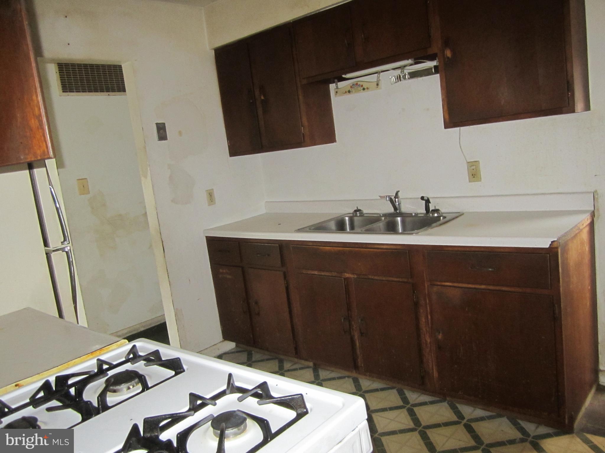 7860 Solomons Island Road Owings, MD 20736 - Photo 5 of 12