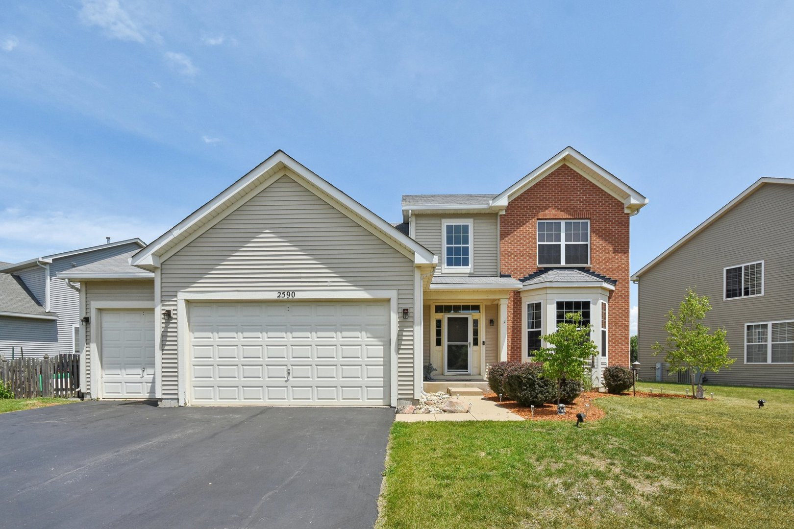 2590 Hennig Road Hampshire, IL 60140 - Photo 1 of 32 Gallery Image 1