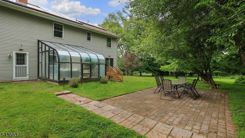 5 Maple Drive Warren, NJ 07059 - Photo 32 of 35