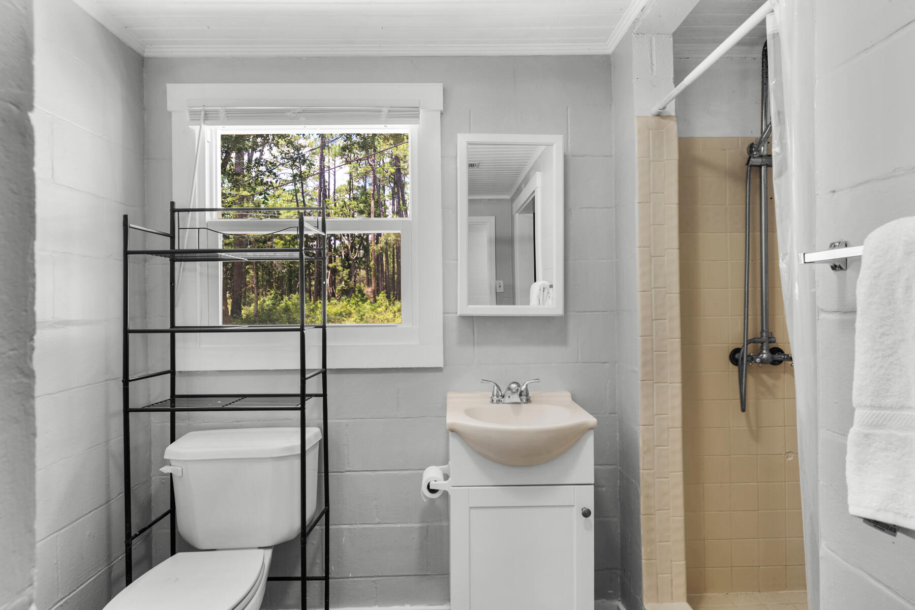 771 Alaqua Drive Freeport, FL 32439 - Photo 15 of 23 a bathroom with a sink toilet and shower