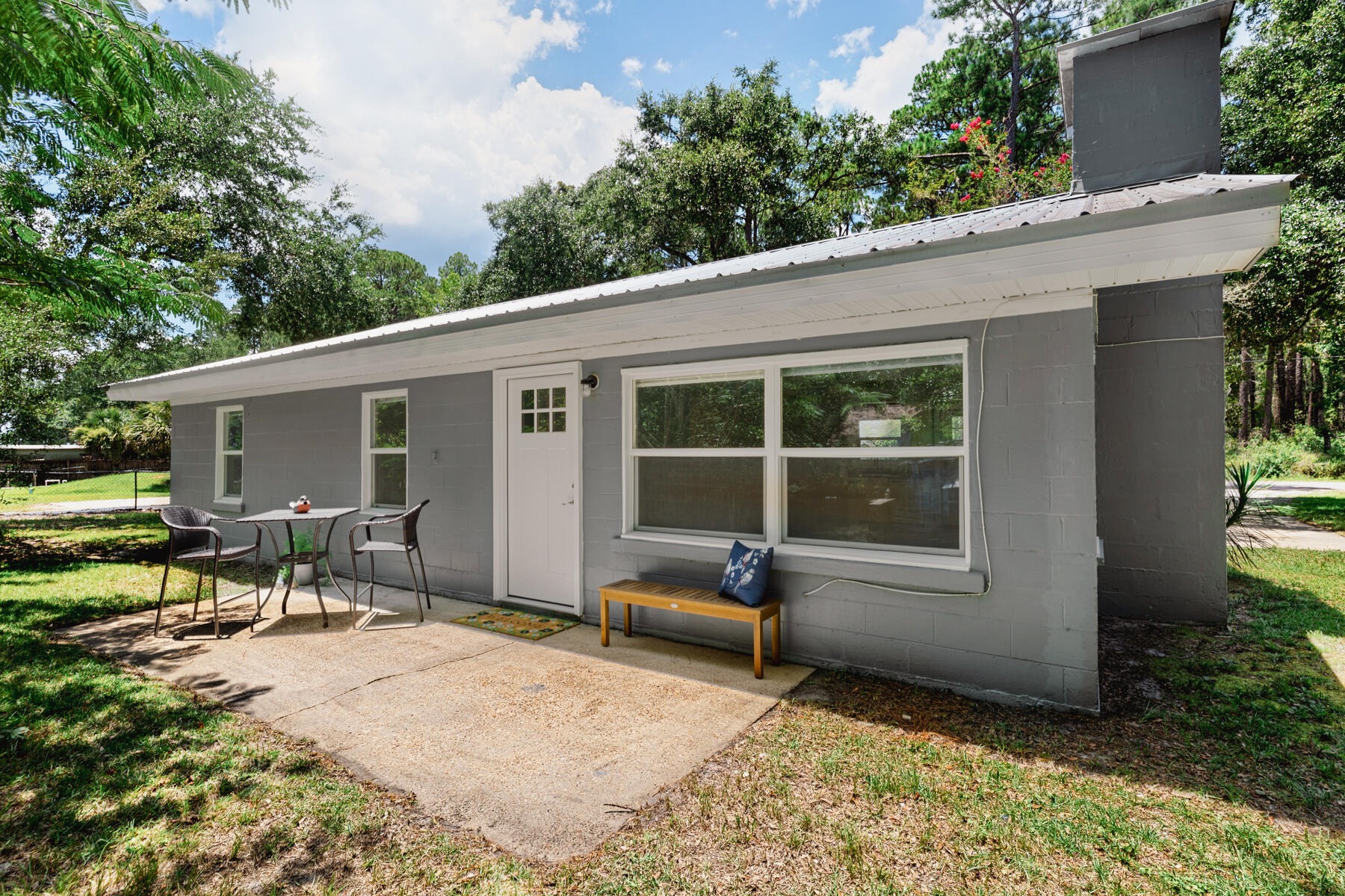 771 Alaqua Drive Freeport, FL 32439 - Photo 5 of 23 a house with yard in front of it