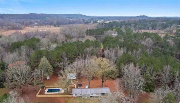 $384,900 | 1120 Friendship Road, Somerville, AL 35670