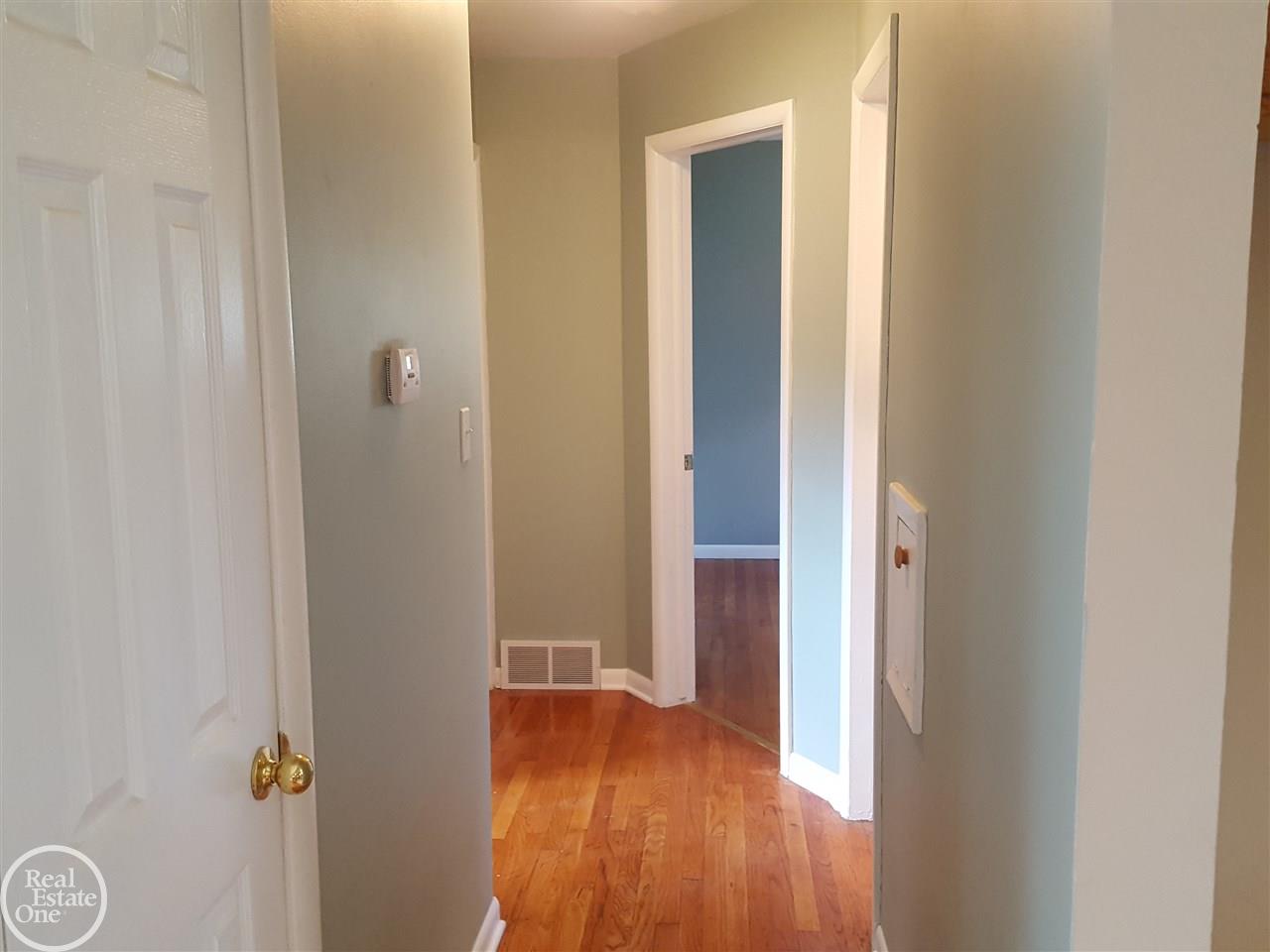 2396 Partridge Road Port Huron, MI 48060 - Photo 12 of 32