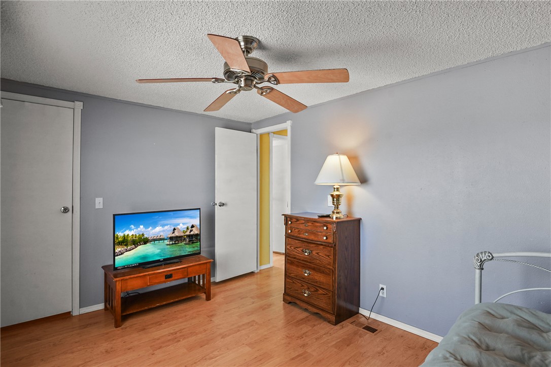 1354 Don Luis Road Golden Valley, AZ 86413 - Photo 19 of 49 Bedroom