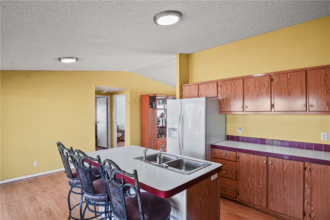 1354 Don Luis Road Golden Valley, AZ 86413 - Photo 7 of 49 Kitchen