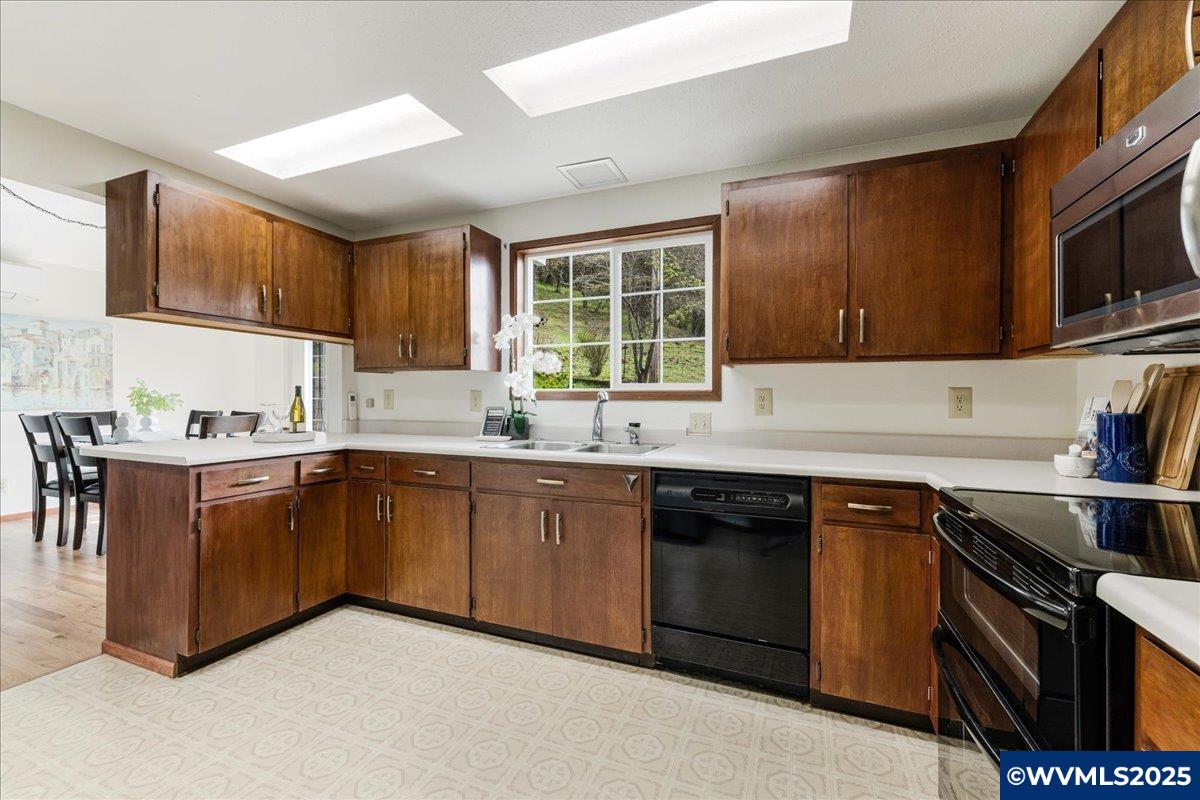 39241 Richardson Gap Road Scio, OR 97374 - Photo 16 of 50 Gallery Image 16