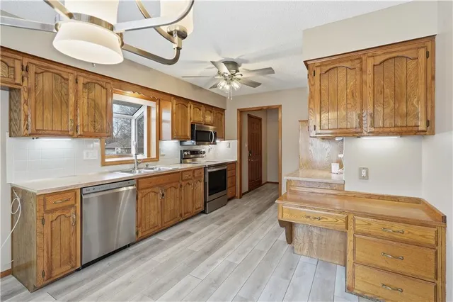 $325,000 | 1619 Southeast Boone Trail, Lee's Summit, MO 64063