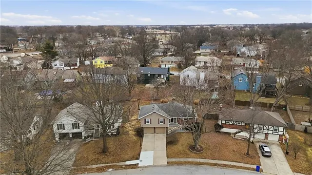 $325,000 | 1619 Southeast Boone Trail, Lee's Summit, MO 64063