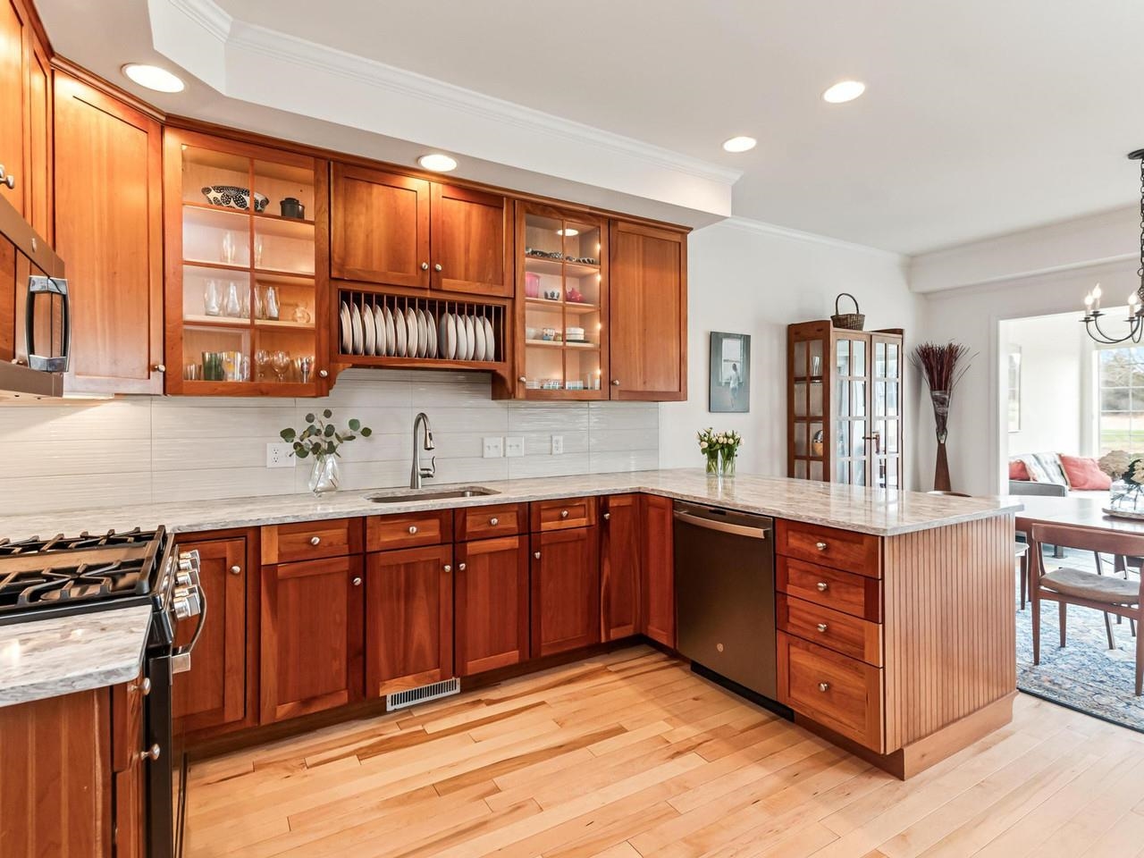 123 Economou Farm Road South Burlington, VT 05403 - Photo 2 of 60