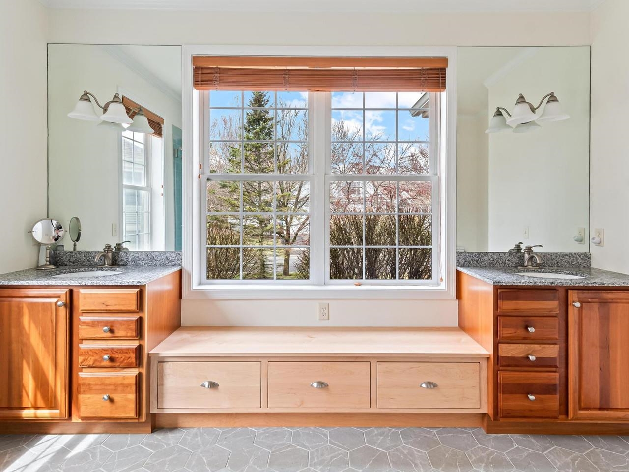 123 Economou Farm Road South Burlington, VT 05403 - Photo 30 of 60