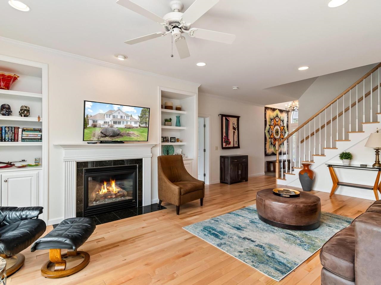 123 Economou Farm Road South Burlington, VT 05403 - Photo 4 of 60