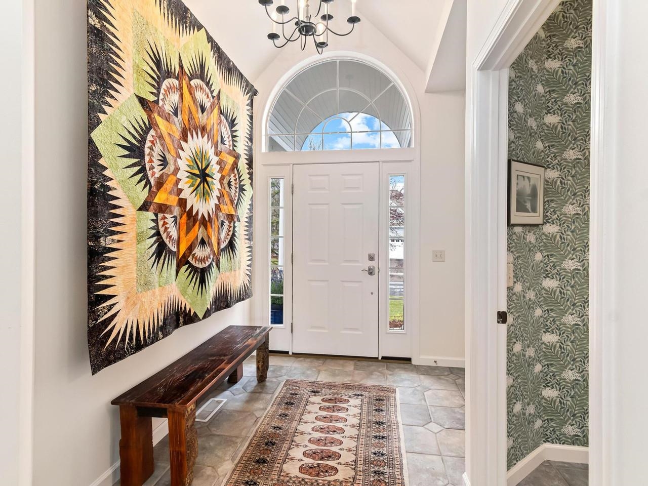 123 Economou Farm Road South Burlington, VT 05403 - Photo 5 of 60