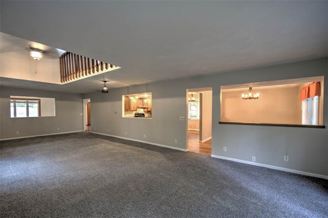5384 Wilcar Court Decatur, IL 62521 - Photo 12 of 36 Gallery Image 12