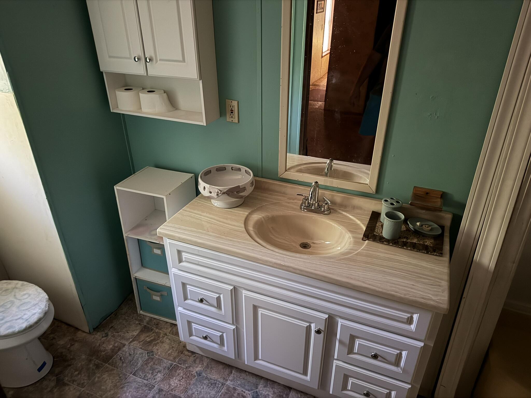 7363 Riverside Drive Manistee, MI 49660 - Photo 7 of 29 Master Bath