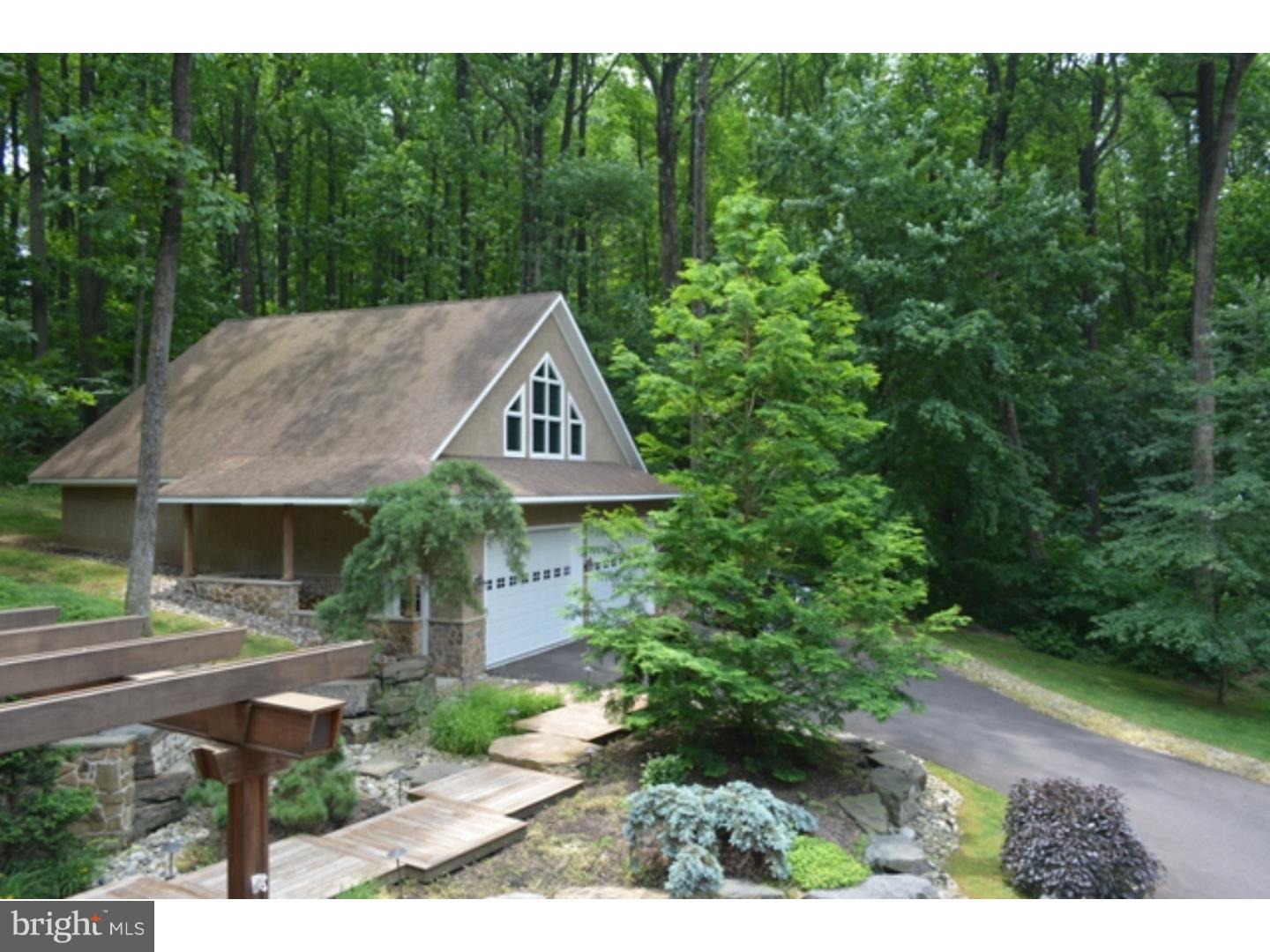 1254 Eagle Road New Hope, PA 18938 - Photo 3 of 25 Garage