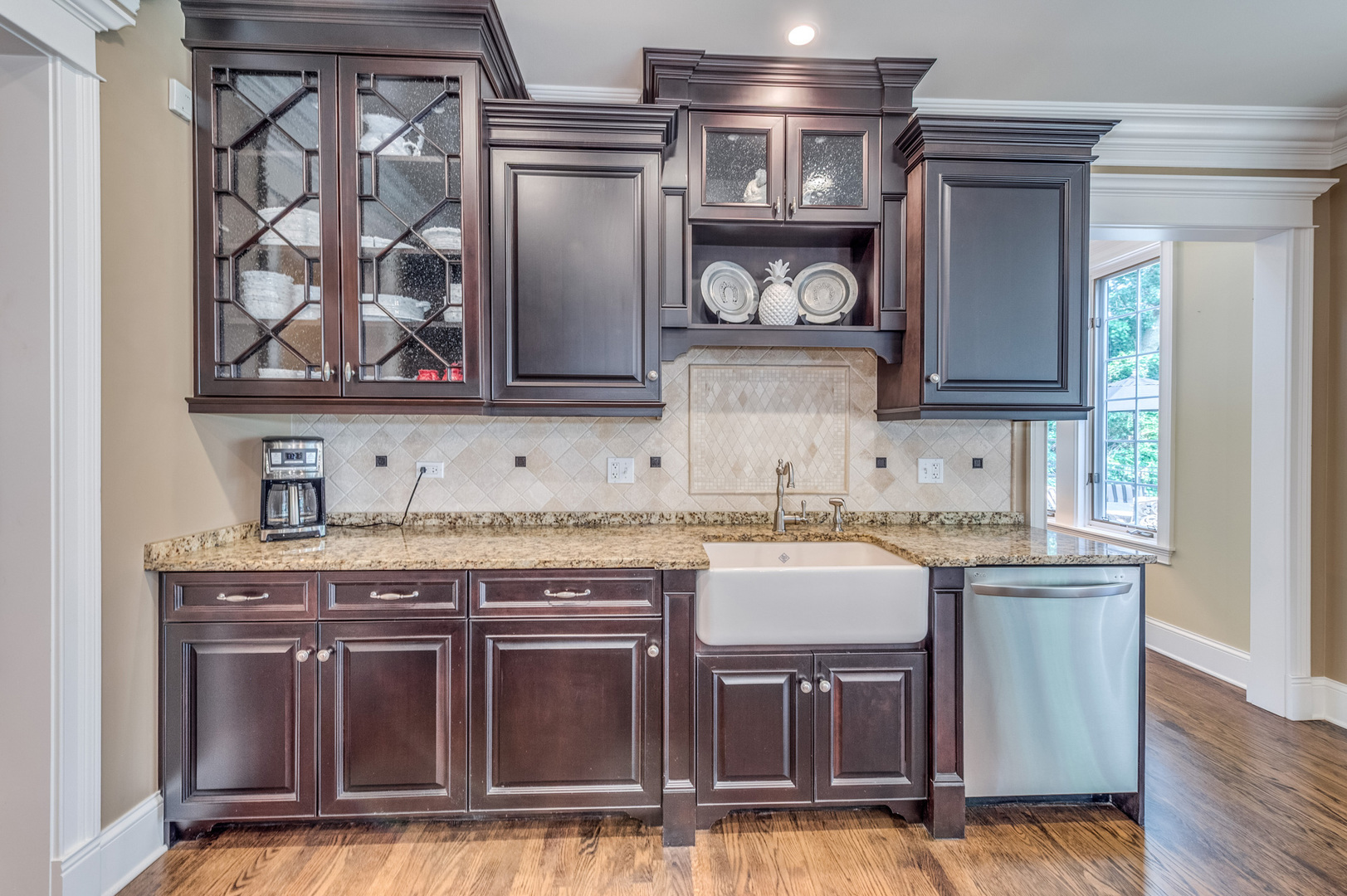 8N669 Edgewood Road Elgin, IL 60124 - Photo 16 of 59 Gallery Image 16