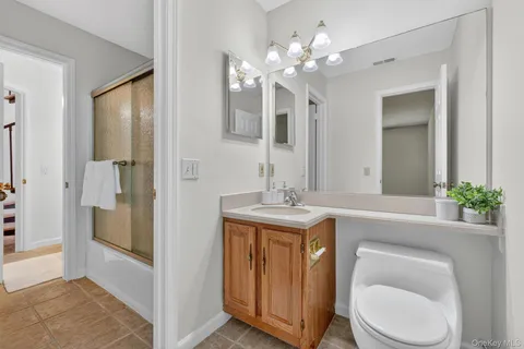 $425,000 | 204 Autumn Lane, Brewster, NY 10509
