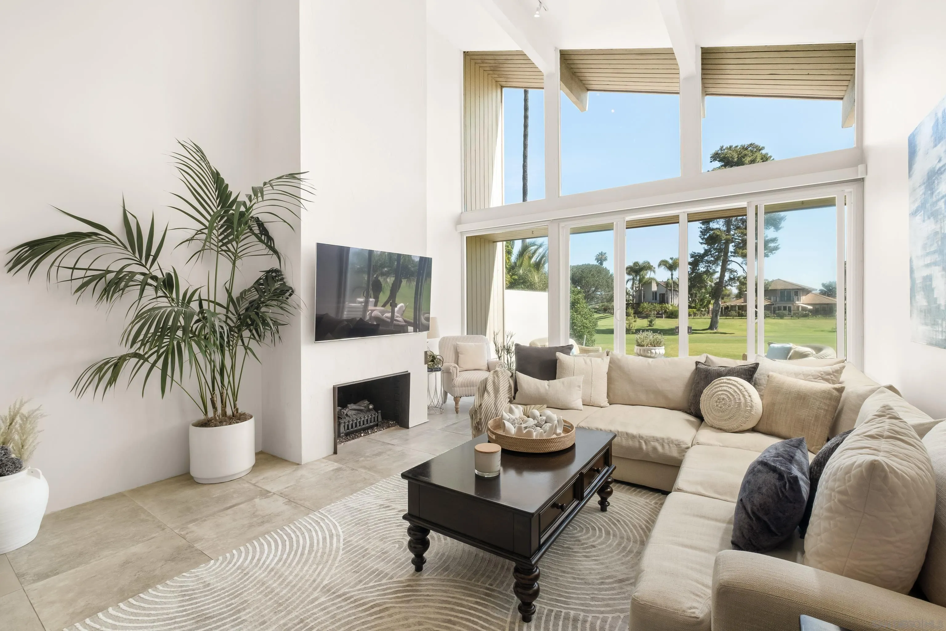 119 Via Coronado Rancho Santa Fe, CA 92091 - Photo 13 of 33